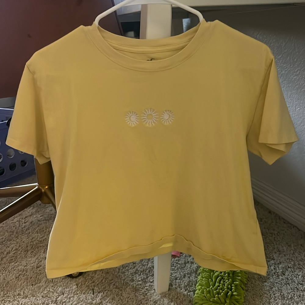 Hollister tee size s